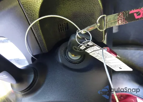 2018 Toyota Corolla Le из США, поврежденный, VIN 5YFBURHE4JP836290